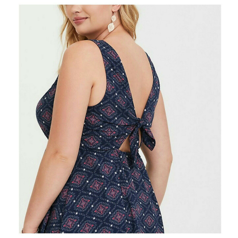 Torrid Dress Navy Medallion Tie-Back 2X - Picture 3 of 6